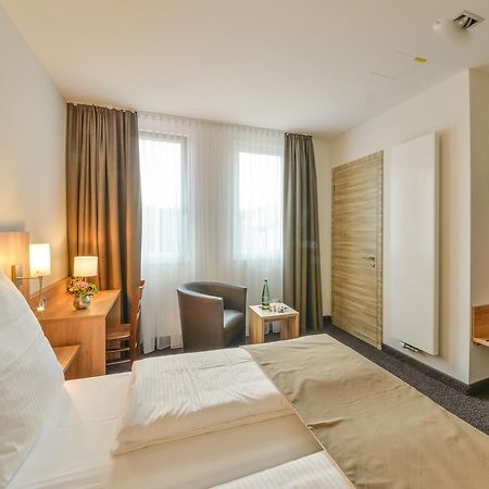 Hotel Witt Am See Weiherhammer Ngoại thất bức ảnh