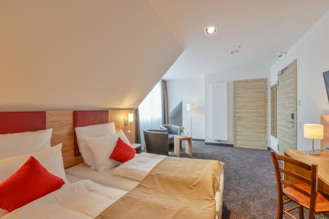 Hotel Witt Am See Weiherhammer Ngoại thất bức ảnh