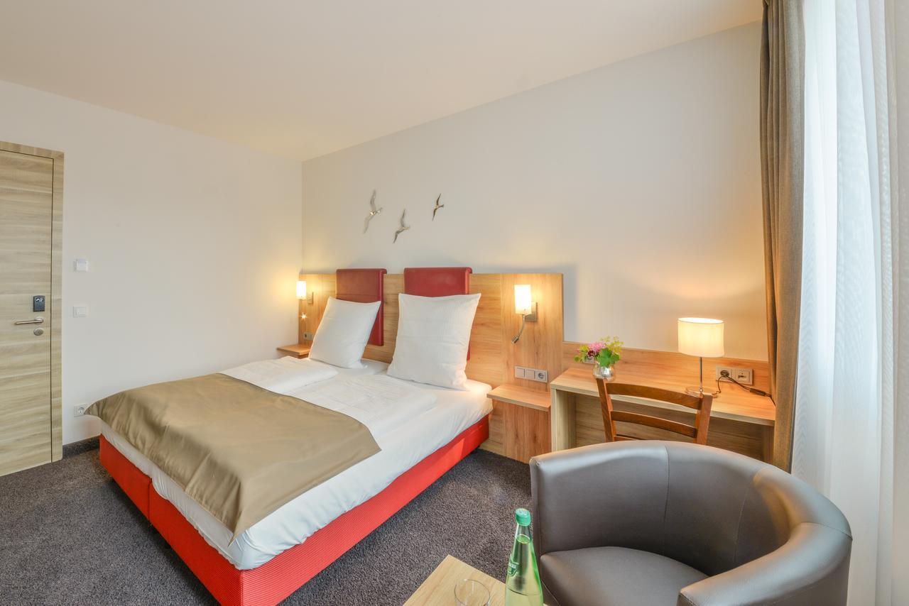 Hotel Witt Am See Weiherhammer Ngoại thất bức ảnh