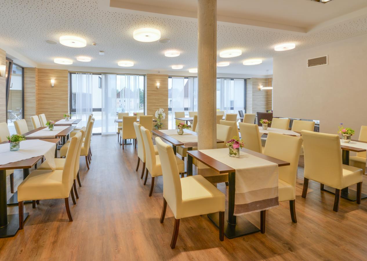 Hotel Witt Am See Weiherhammer Ngoại thất bức ảnh